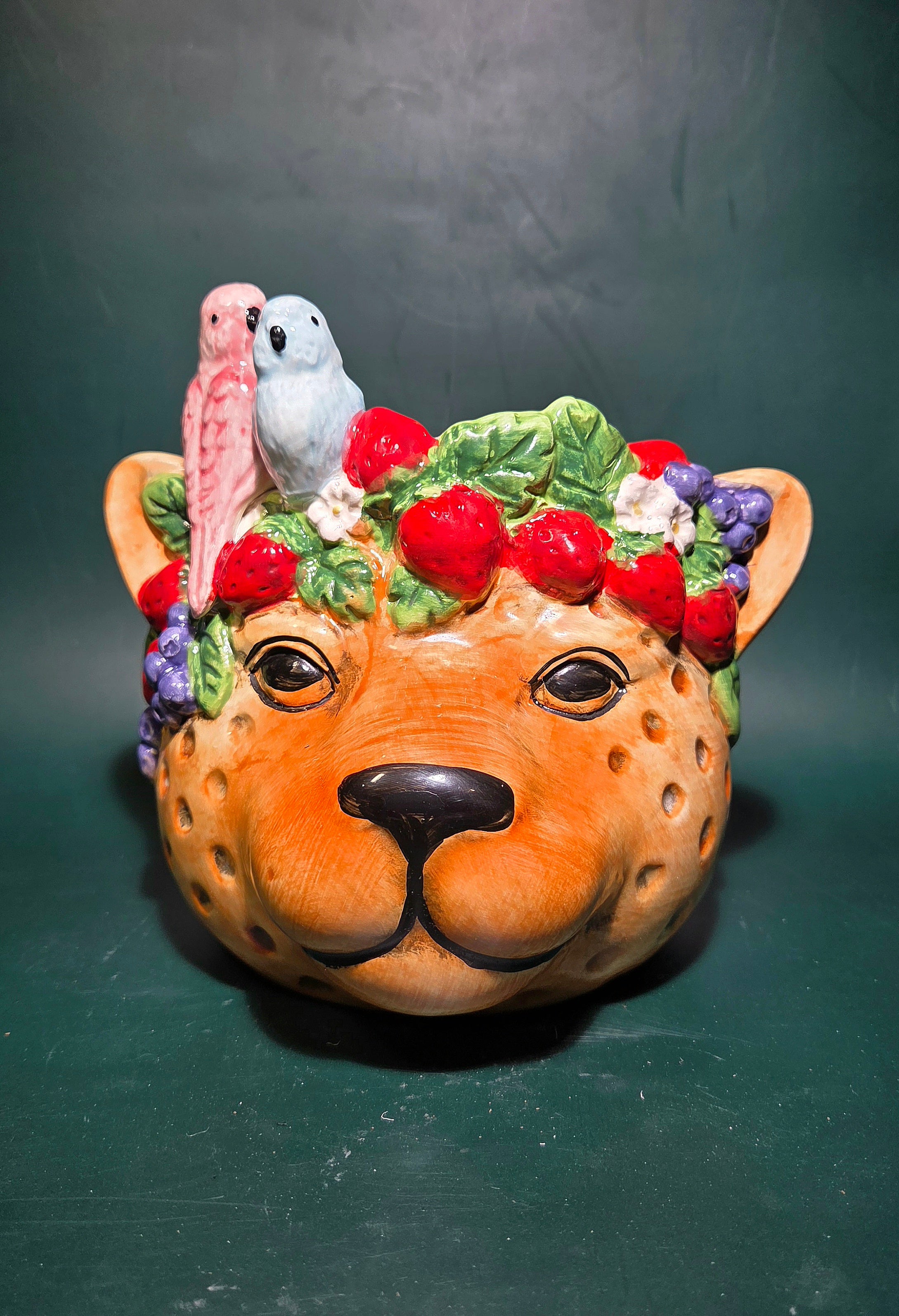 Cheetah head planter