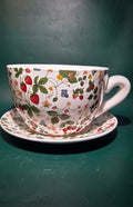 Teacup planter
