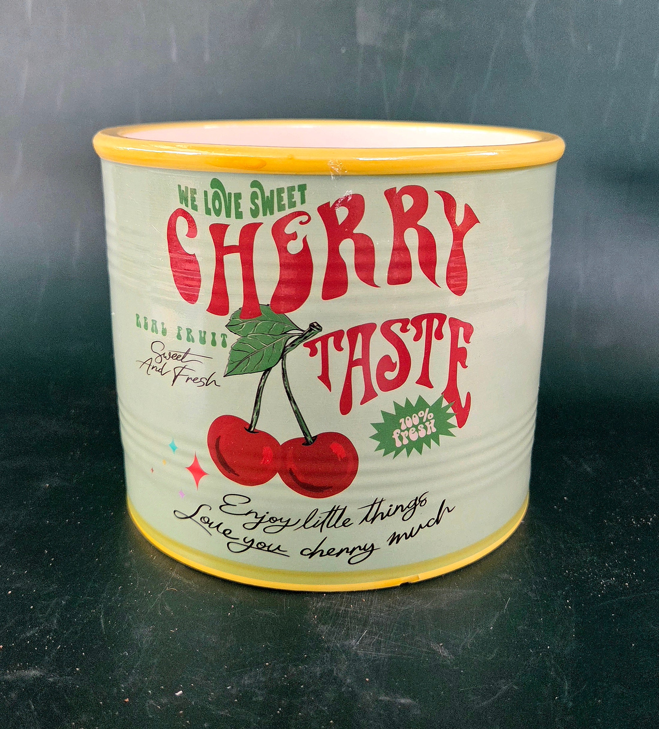 Cherry can